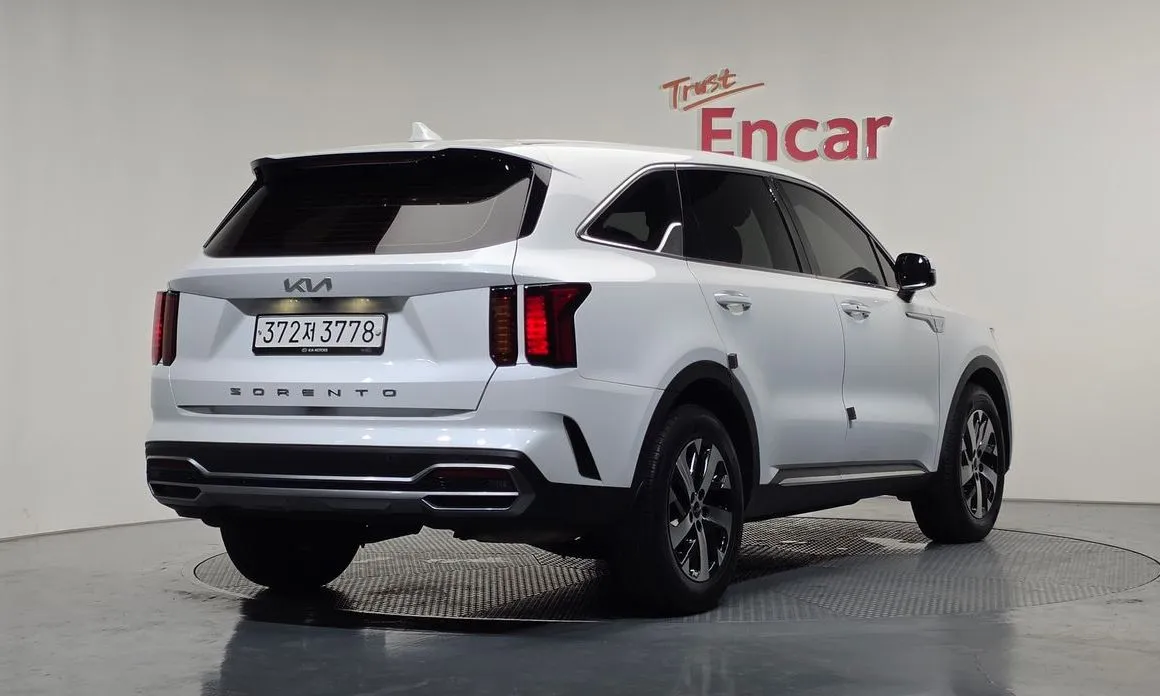 Kia Sorento — фото 3