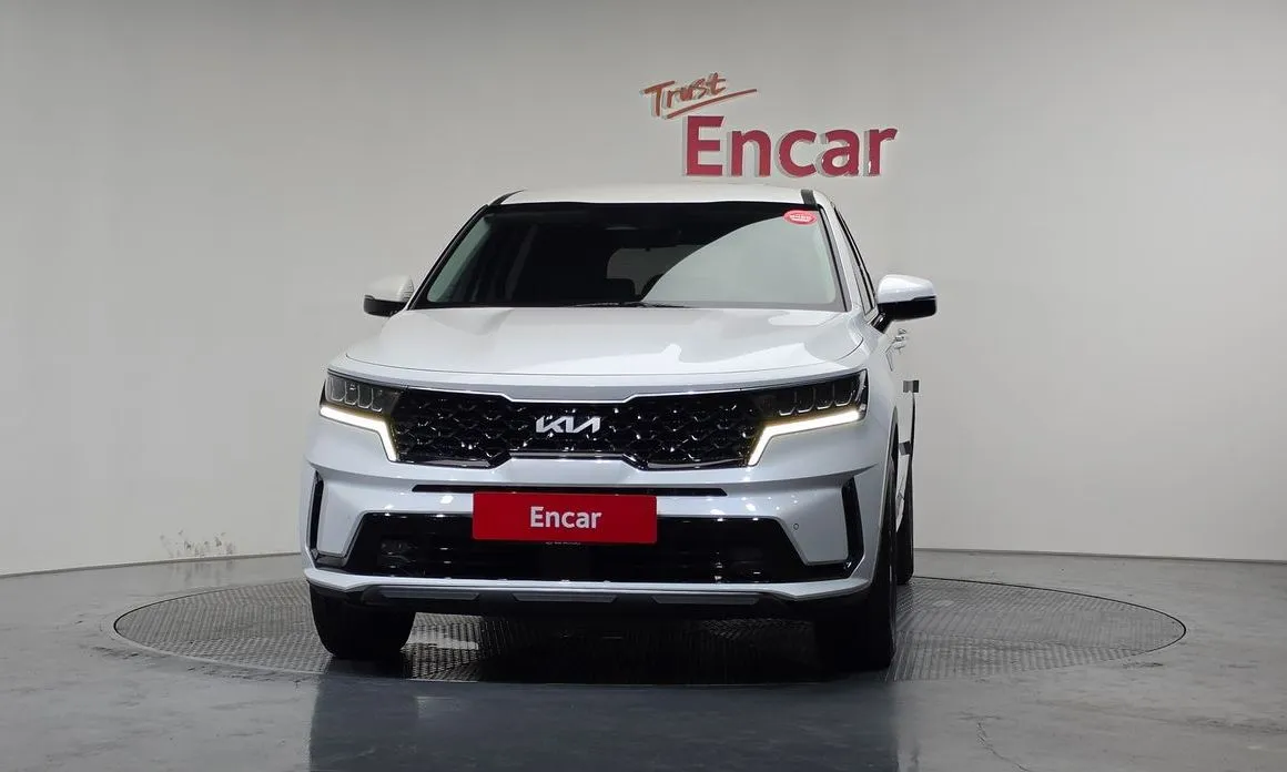Kia Sorento — фото 7