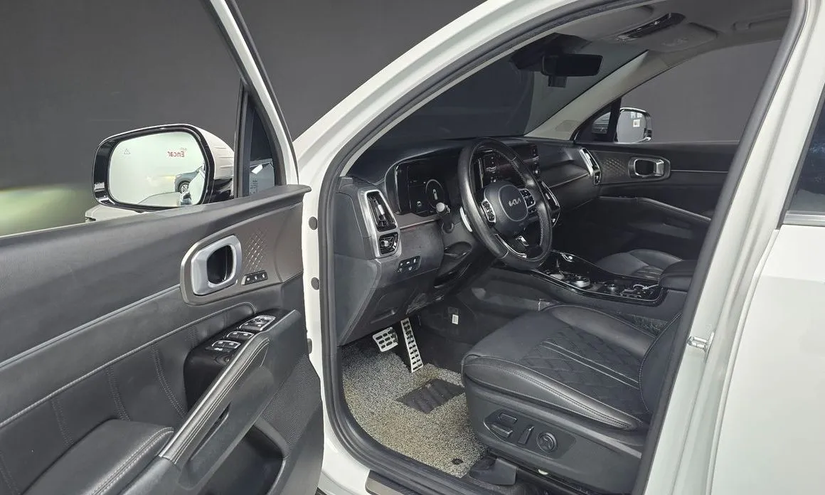 Kia Sorento — фото 7