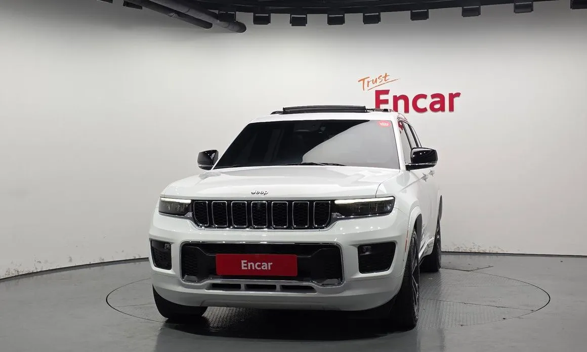 Jeep Cherokee — фото 7
