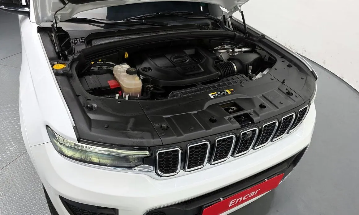 Jeep Cherokee — фото 10