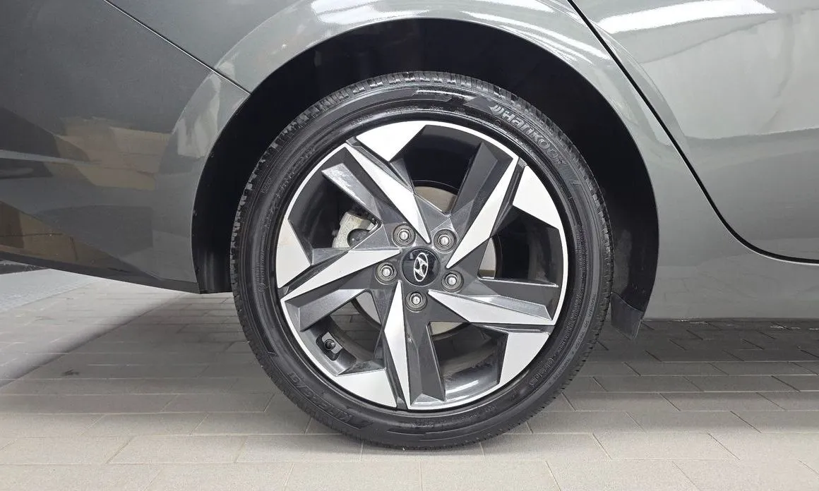 Hyundai AVANTE — фото 9