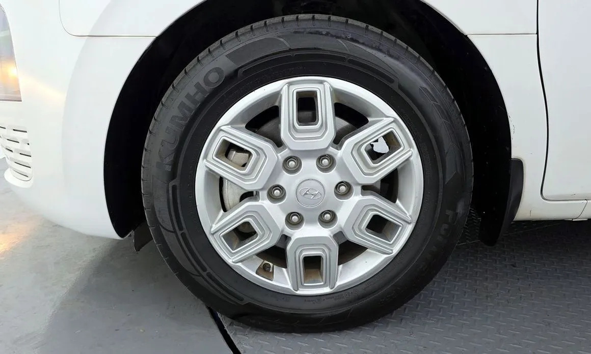Hyundai Staria — фото 7