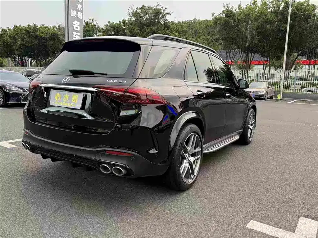 Mercedes-Benz GLE AMG — фото 10