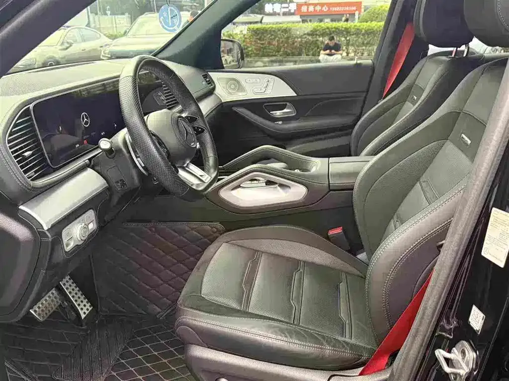 Mercedes-Benz GLE AMG — фото 6