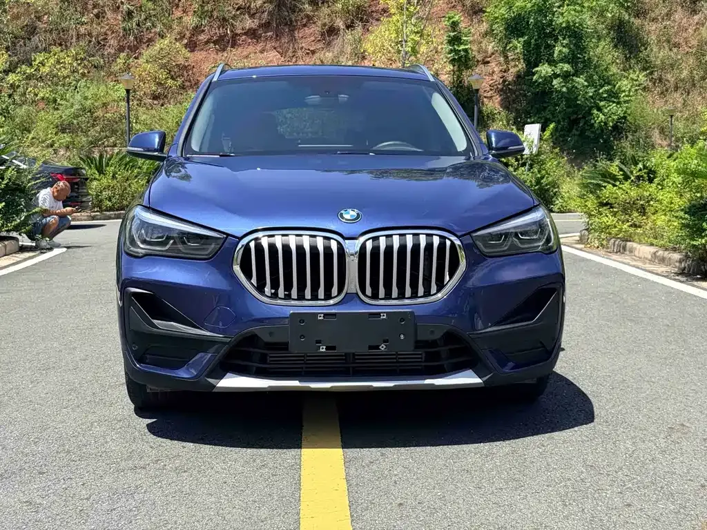 BMW X1 — фото 9