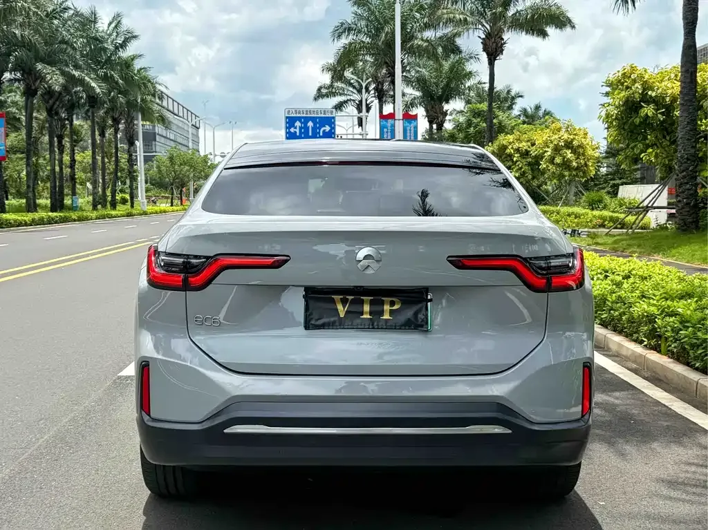 NIO EC6 — фото 8