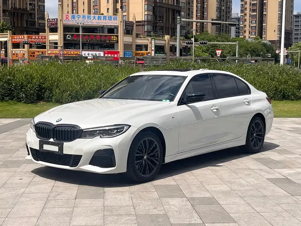BMW 3 Series — фото 1