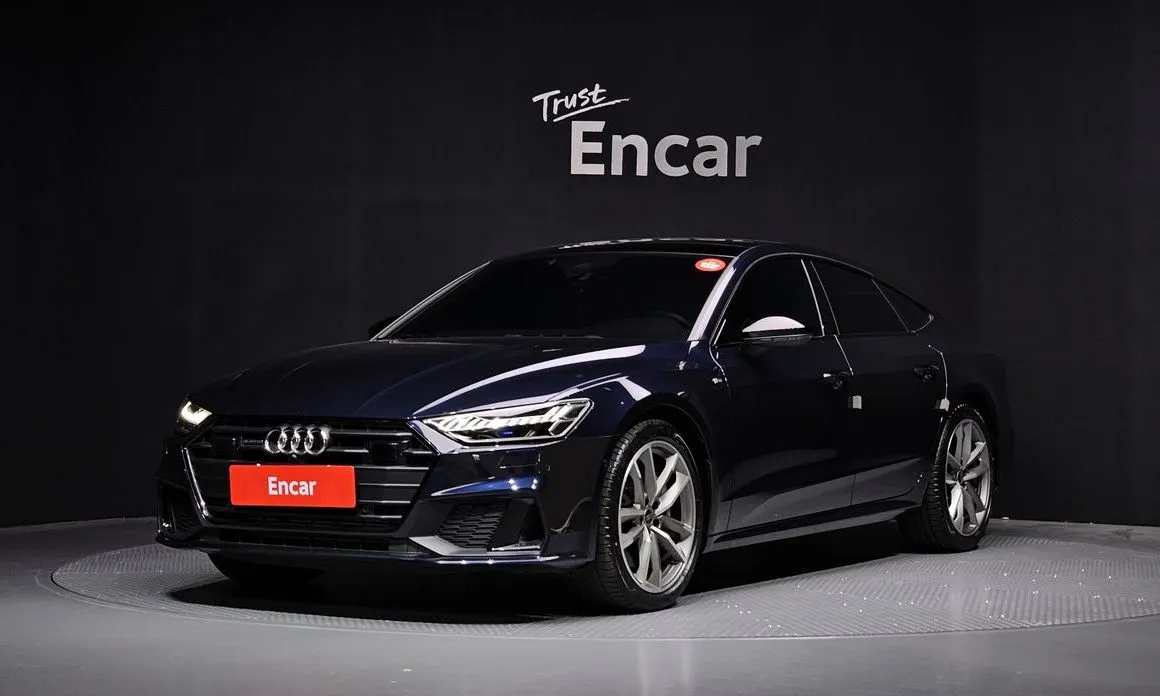 Audi A7 — фото 1