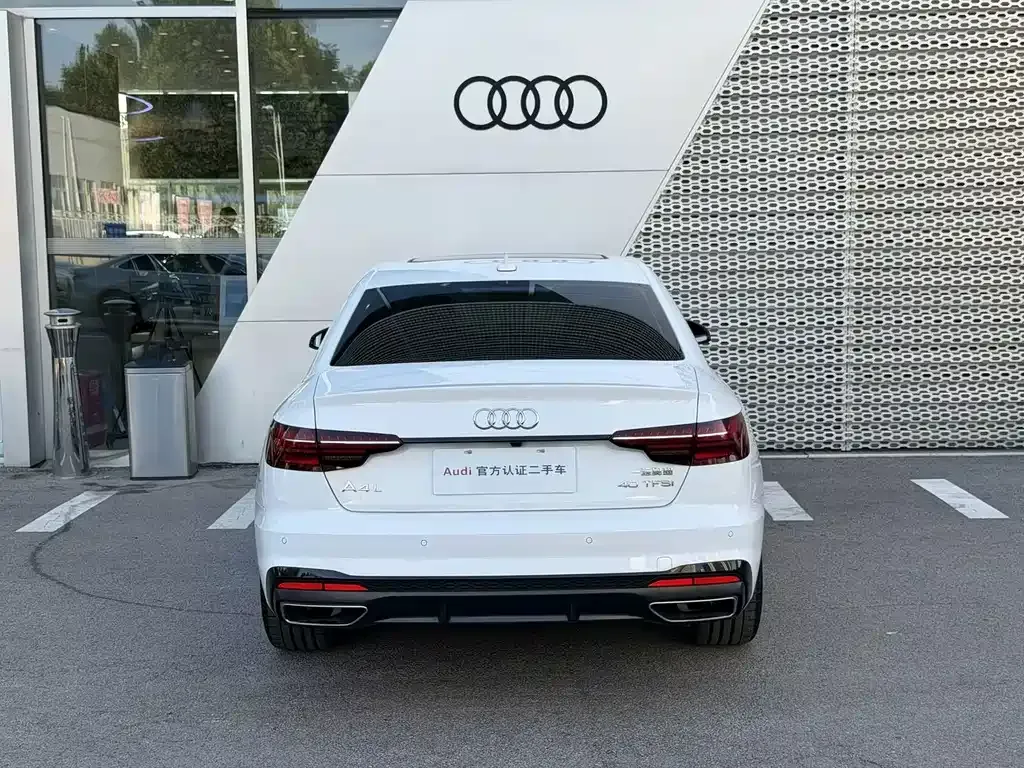 Audi A4L — фото 10