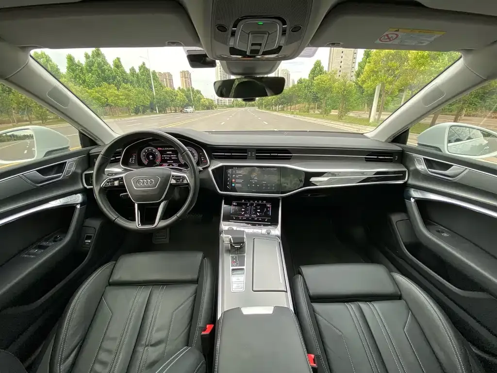 Audi A7 — фото 2