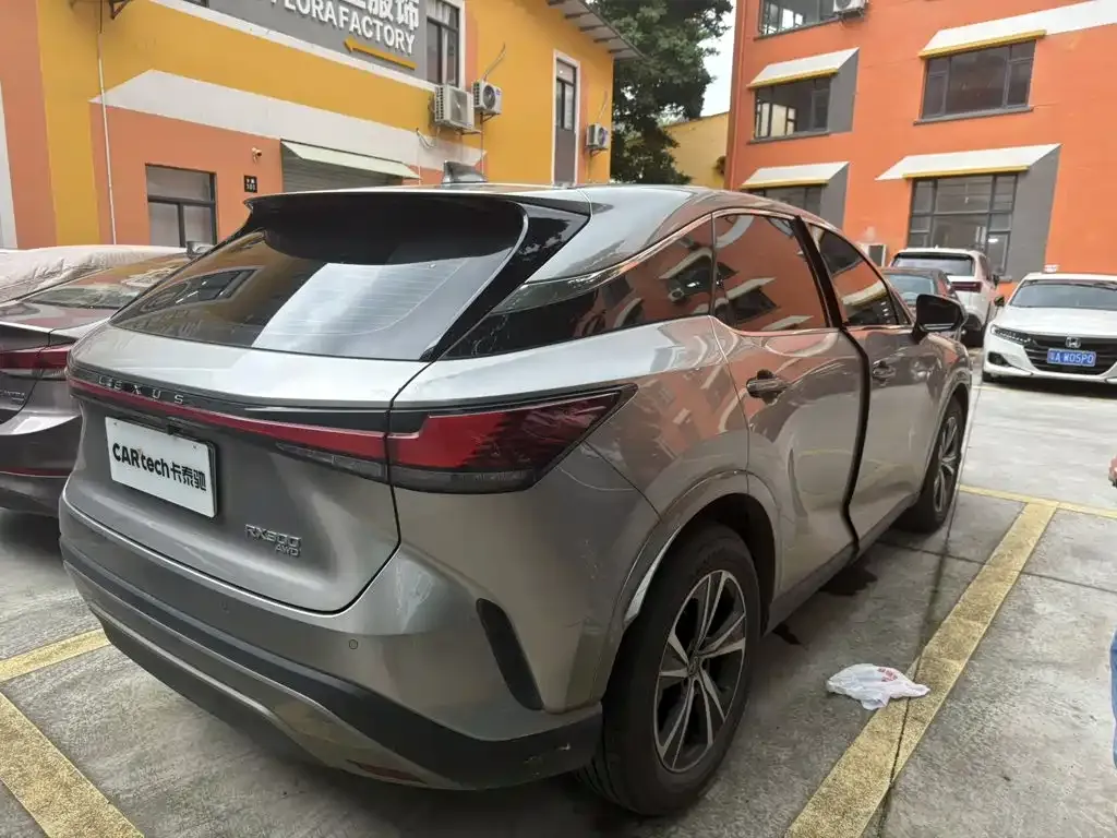 Lexus RX — фото 4