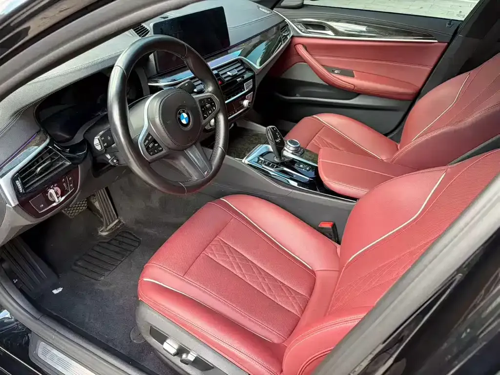 BMW 5 Series — фото 2