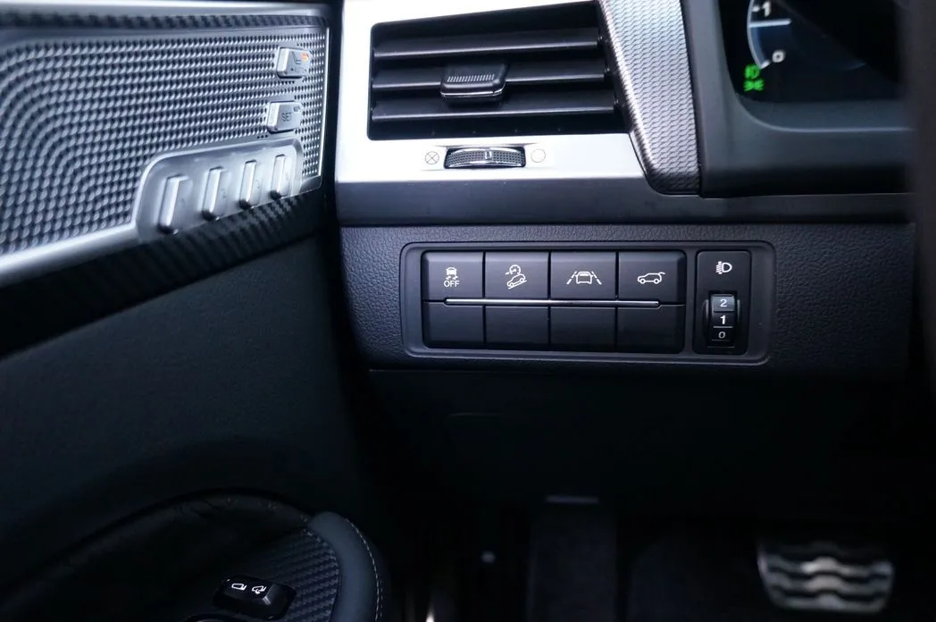 KG Mobility (Ssangyong) Rexton — фото 2