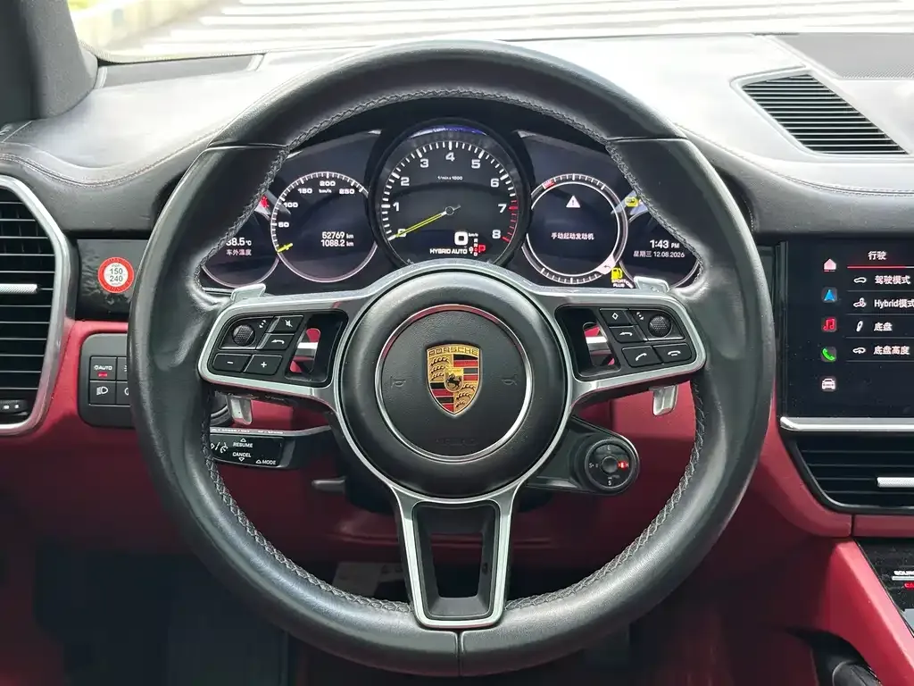 Porsche Cayenne Hybrid — фото 3