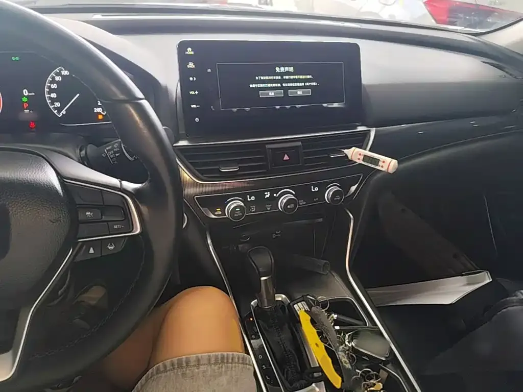 Honda Accord — фото 3