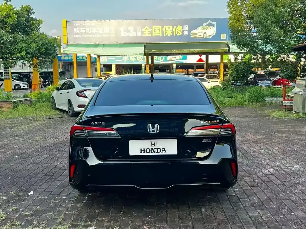 Honda Inspire — фото 7