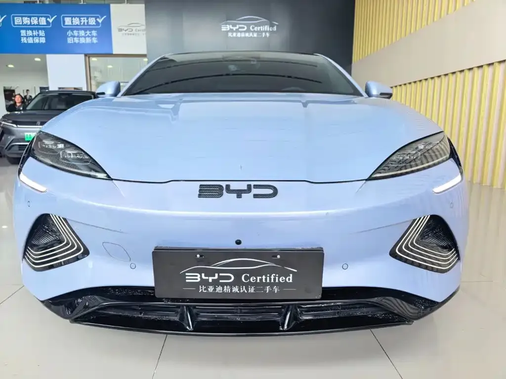 BYD Seal — фото 7