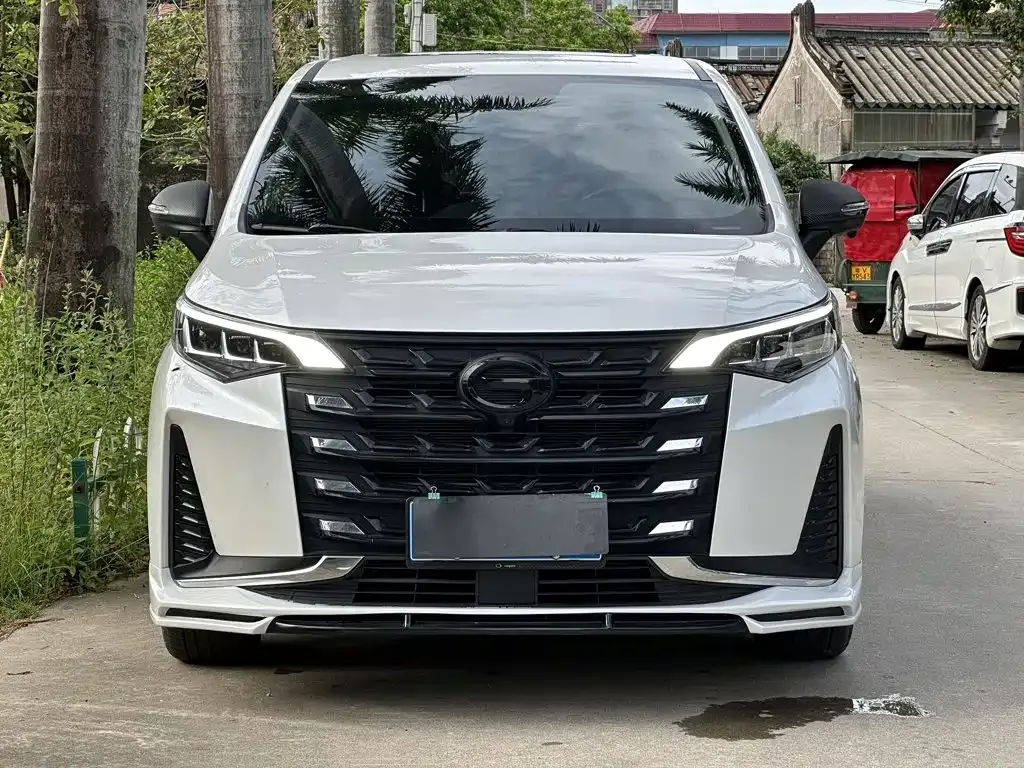 GAC Motor Trumpchi M6 — фото 7