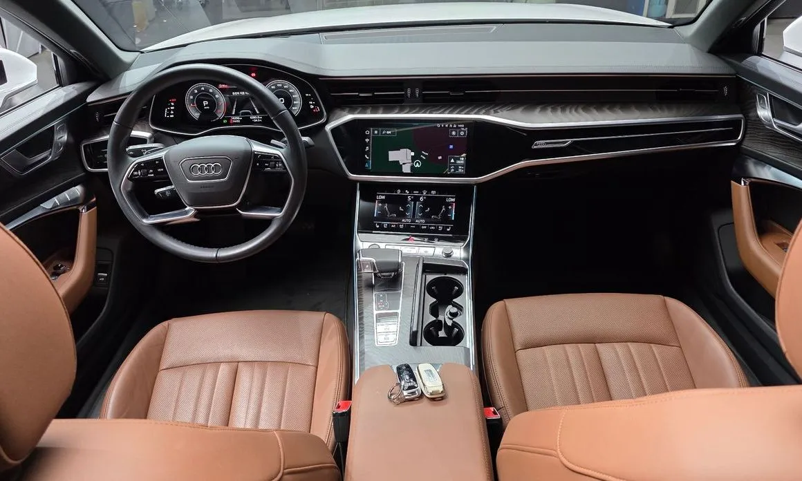 Audi A6 — фото 9