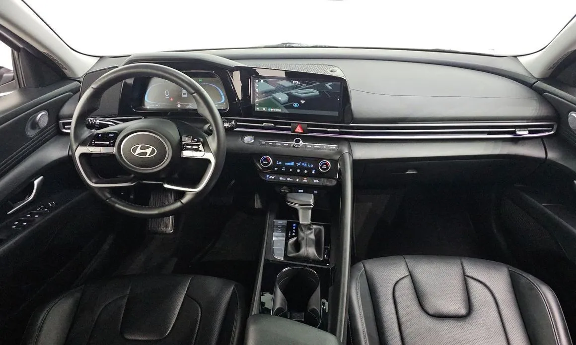Hyundai AVANTE — фото 8