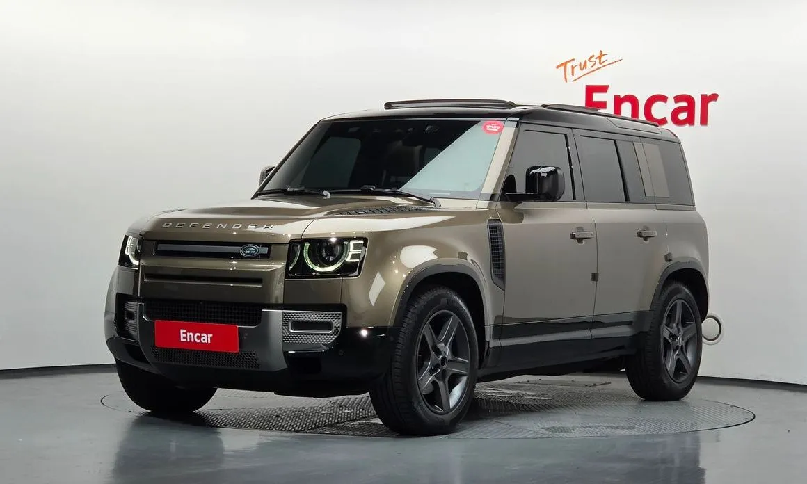 Land Rover Defender — фото 1