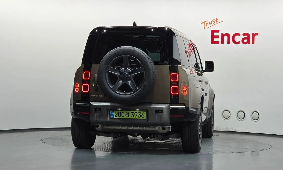 Land Rover Defender — фото 3