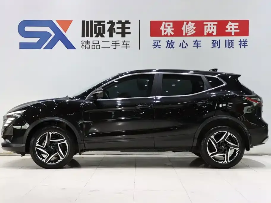 Nissan Qashqai — фото 4