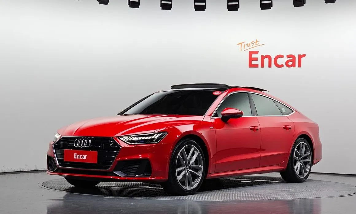 Audi A7 — фото 1