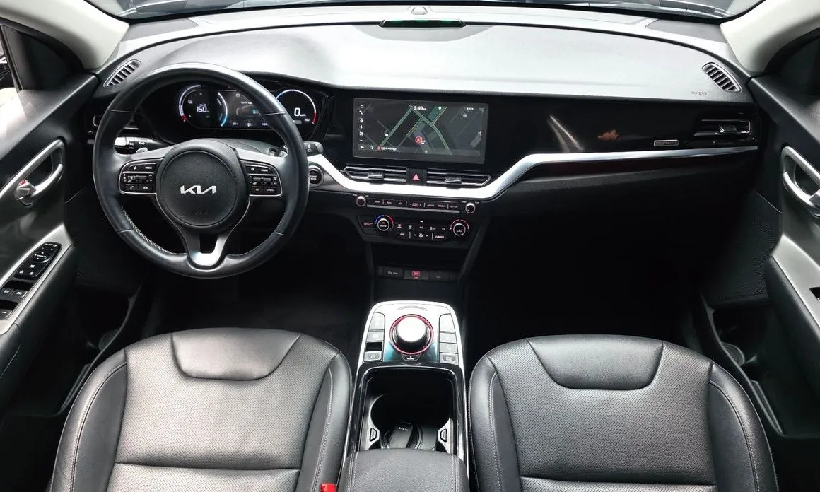 Kia Niro — фото 10