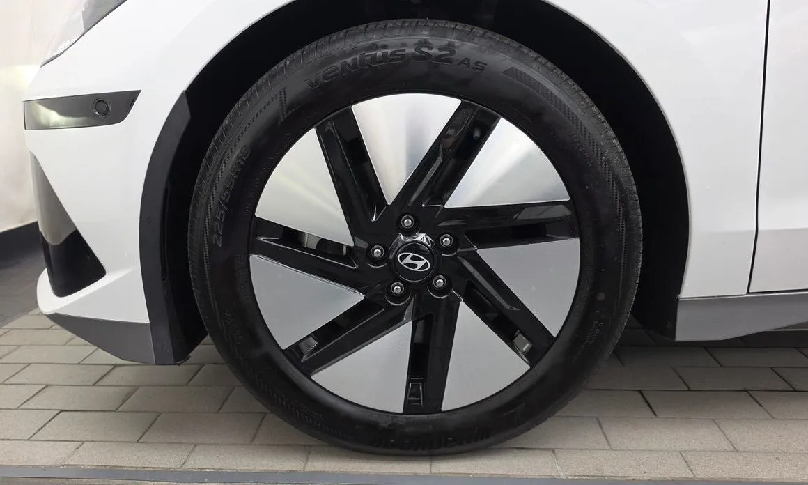 Hyundai Ioniq6 — фото 4