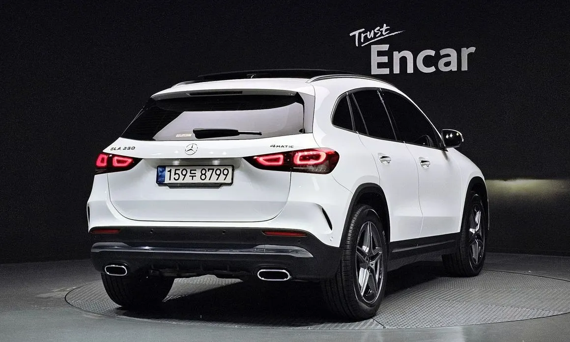 Mercedes-Benz GLA-Class — фото 6