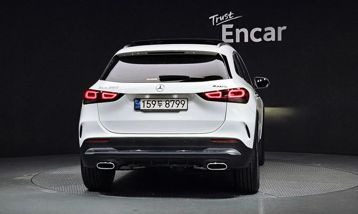 Mercedes-Benz GLA-Class — фото 4