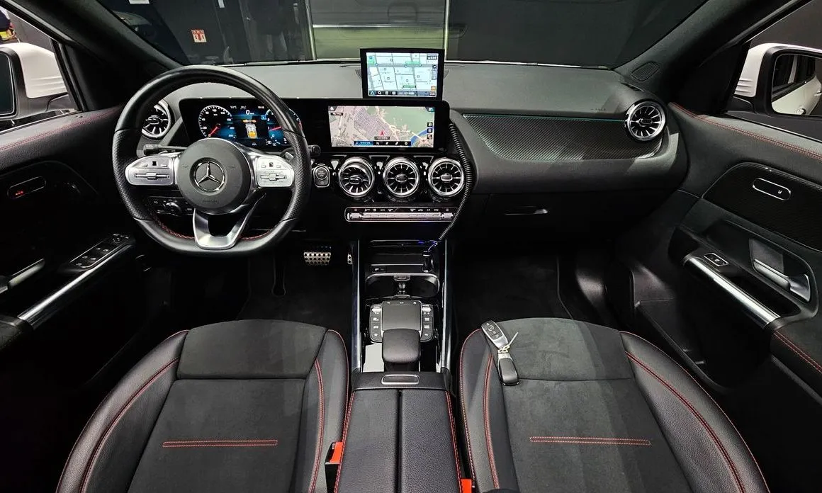 Mercedes-Benz GLA-Class — фото 7