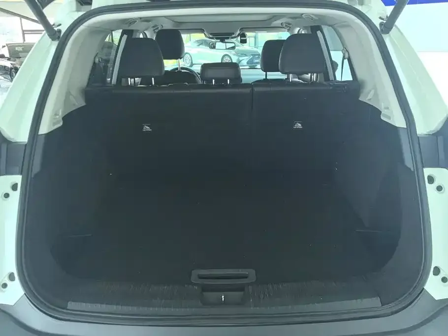 Nissan X-Trail — фото 9