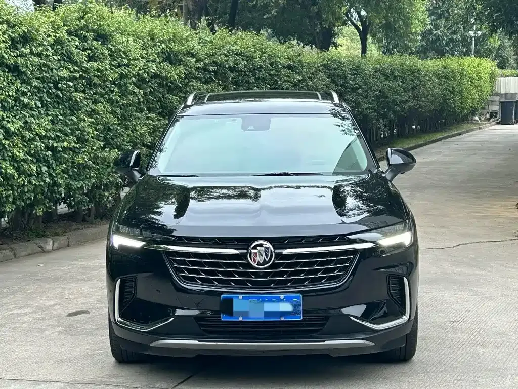 Buick Envision Plus — фото 5