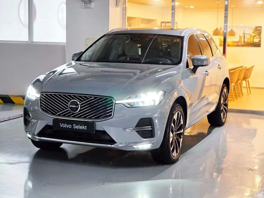 Volvo XC60 — фото 1