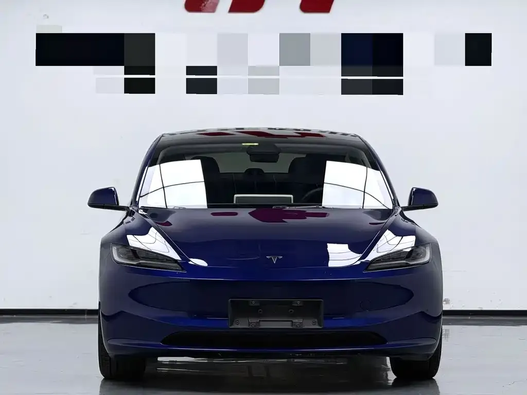 Tesla Model 3 — фото 4