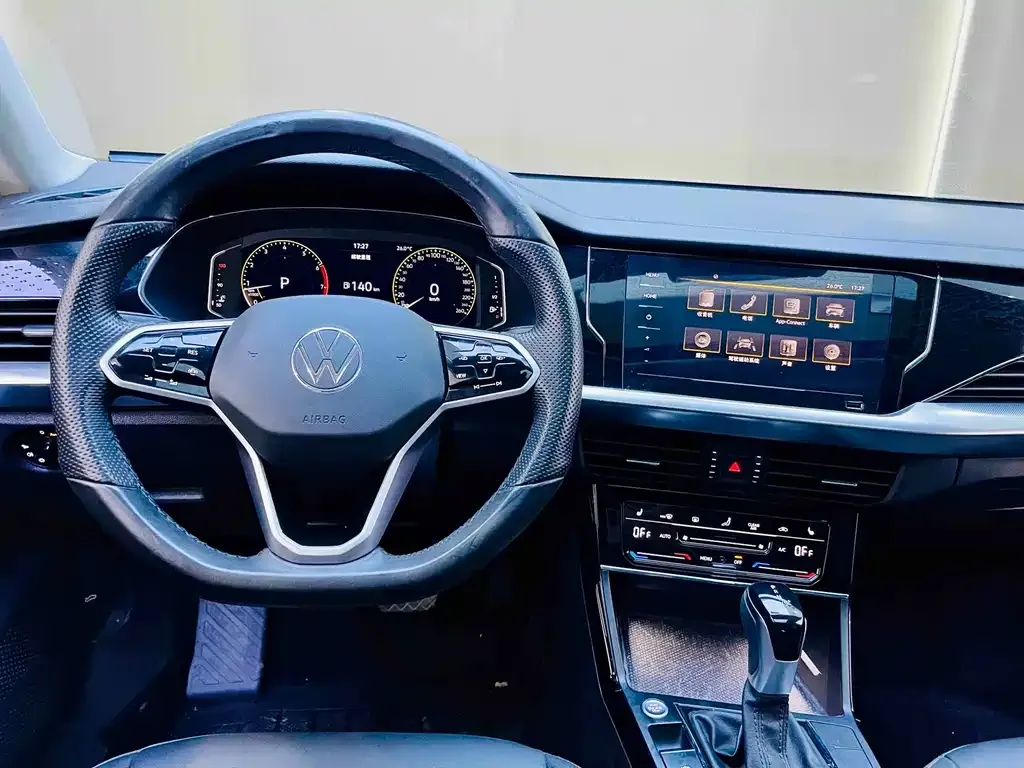 Volkswagen Passat — фото 6