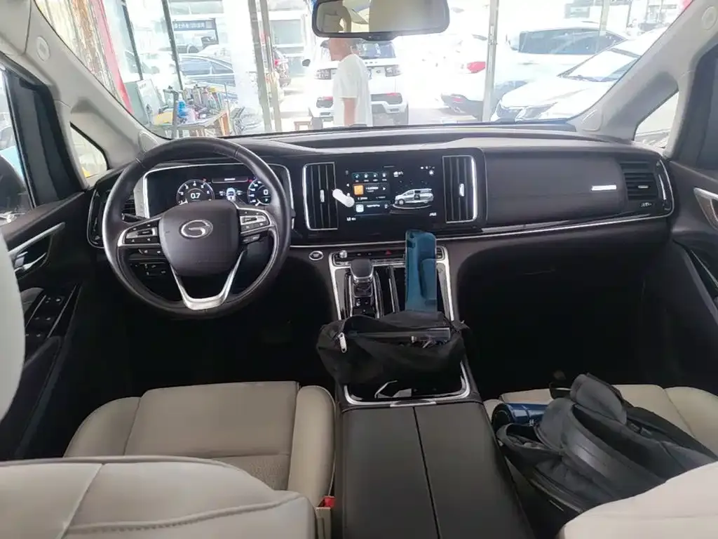 GAC Motor Trumpchi M8 — фото 4