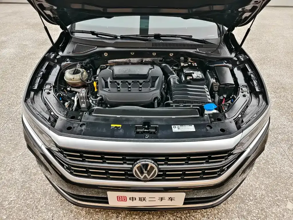Volkswagen Passat — фото 7