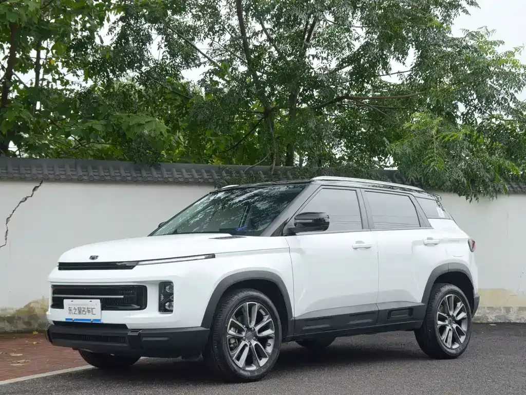 Geely Icon — фото 1