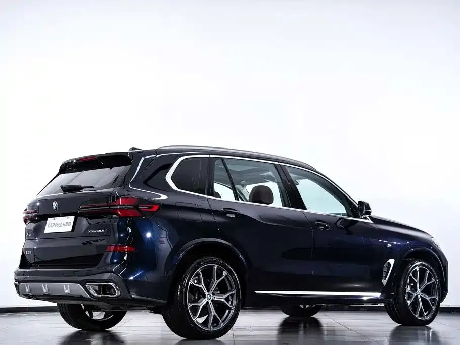 BMW X5 — фото 6