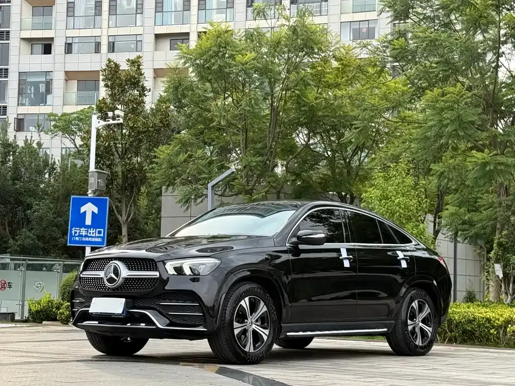 Mercedes-Benz GLE Coupe — фото 1