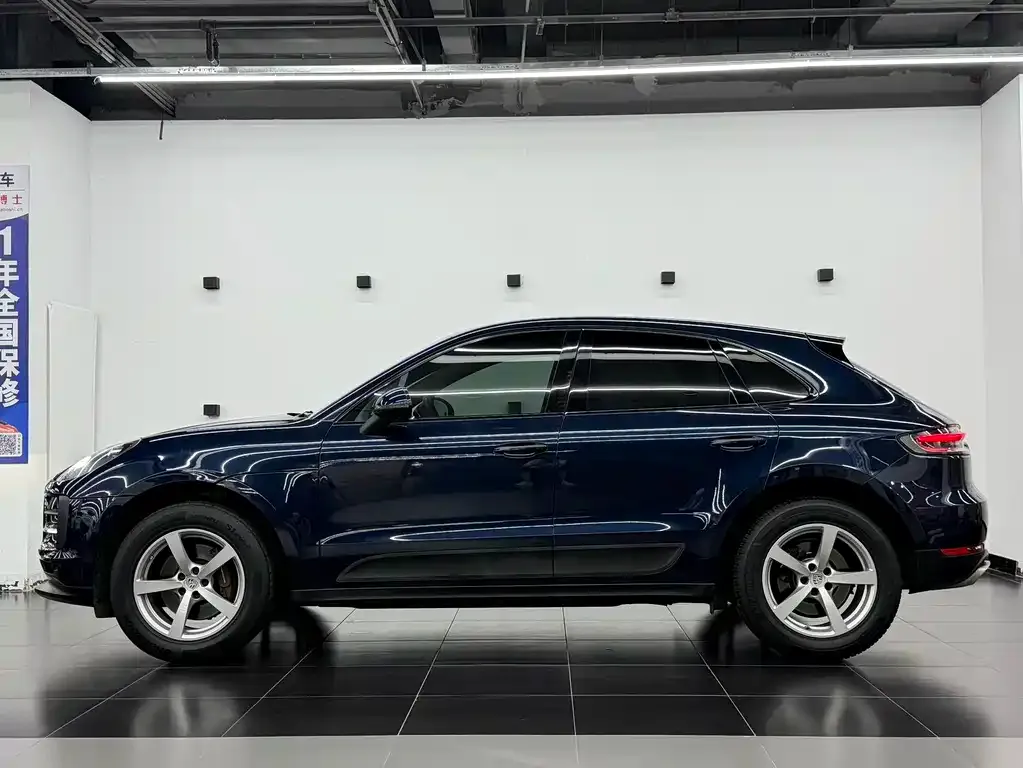 Porsche Macan — фото 7
