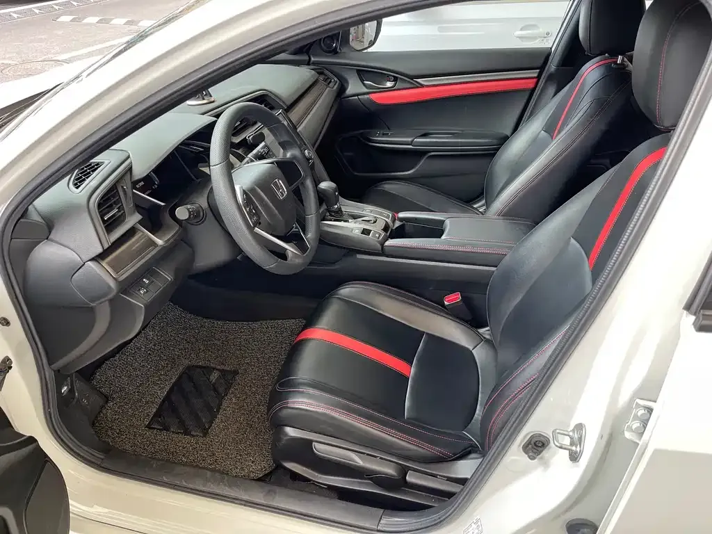 Honda Civic — фото 5