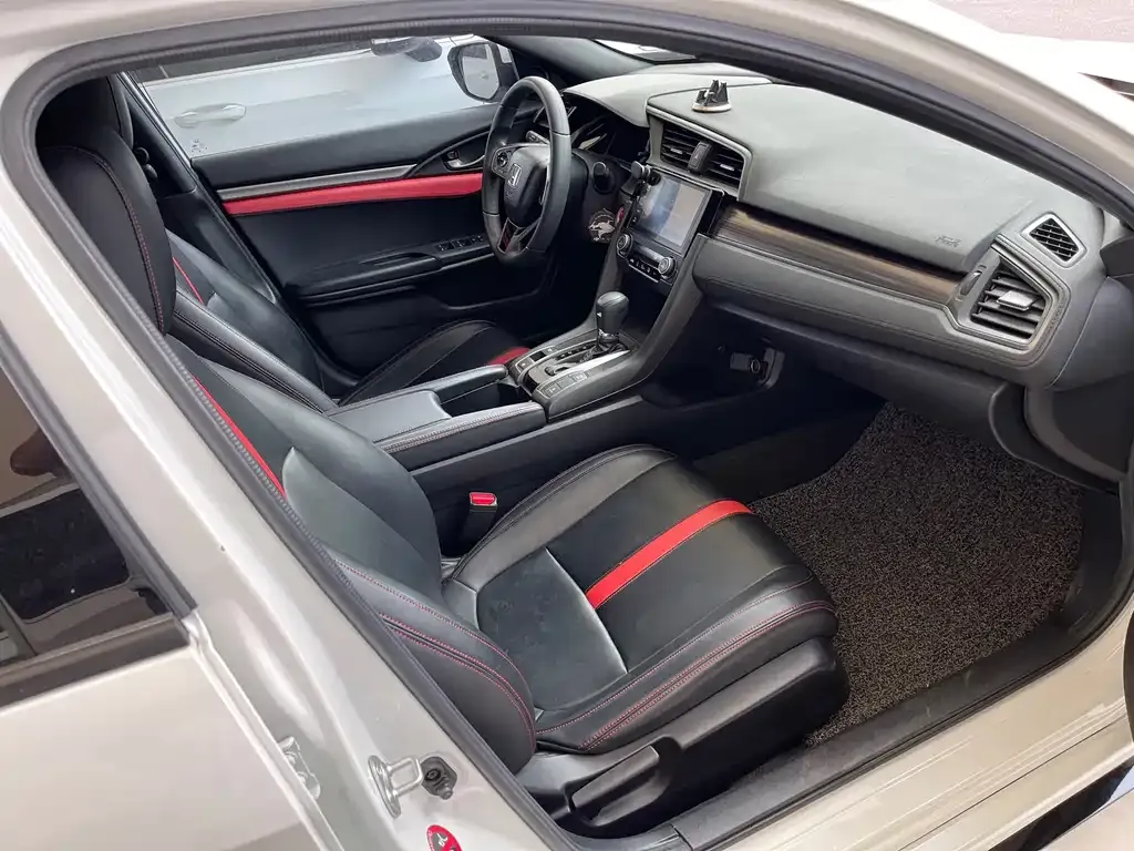 Honda Civic — фото 6