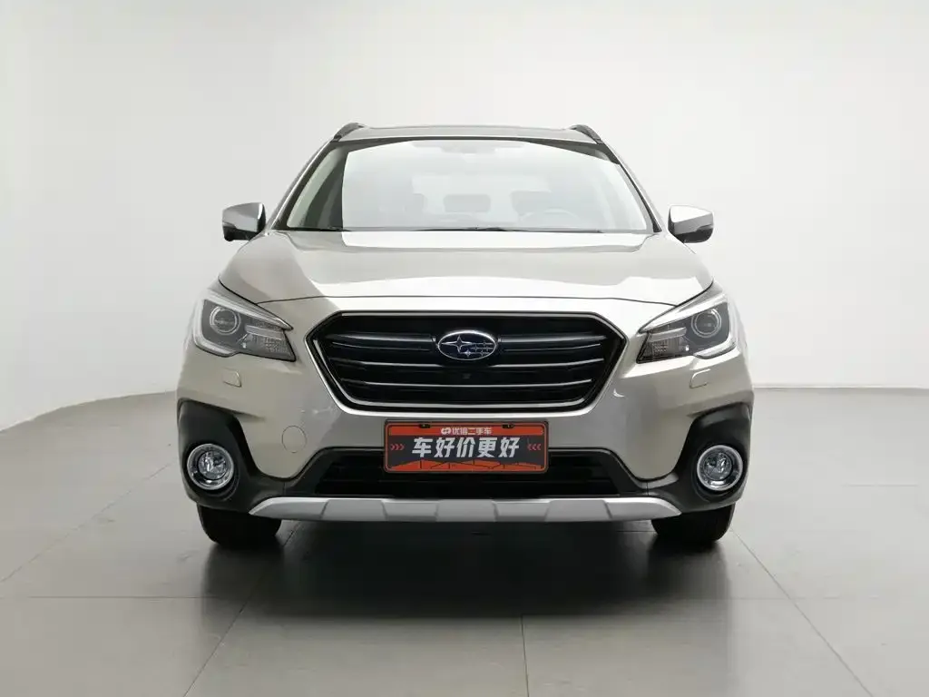 Subaru Outback — фото 4