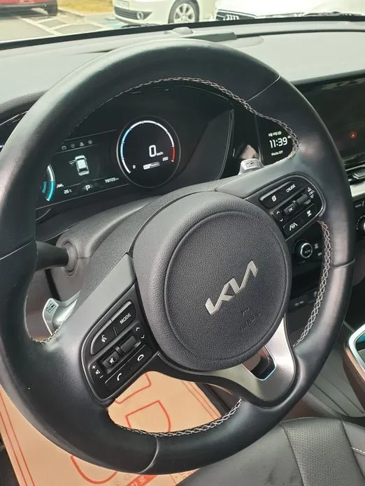 Kia Niro — фото 3