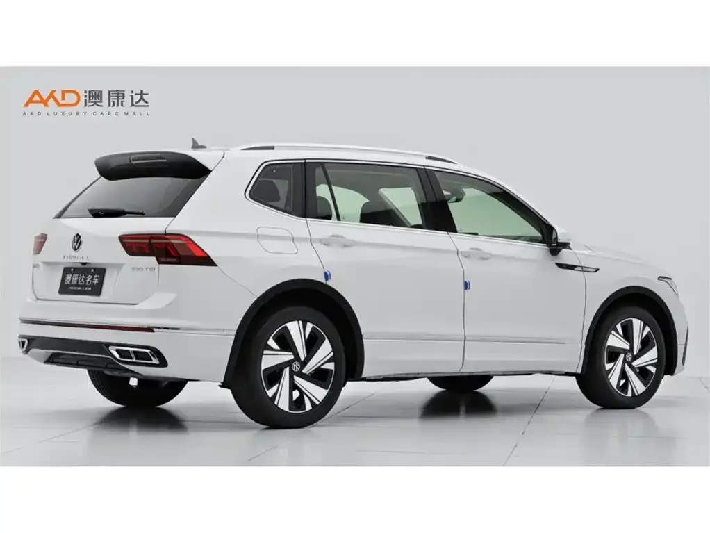 Volkswagen Tiguan L — фото 7